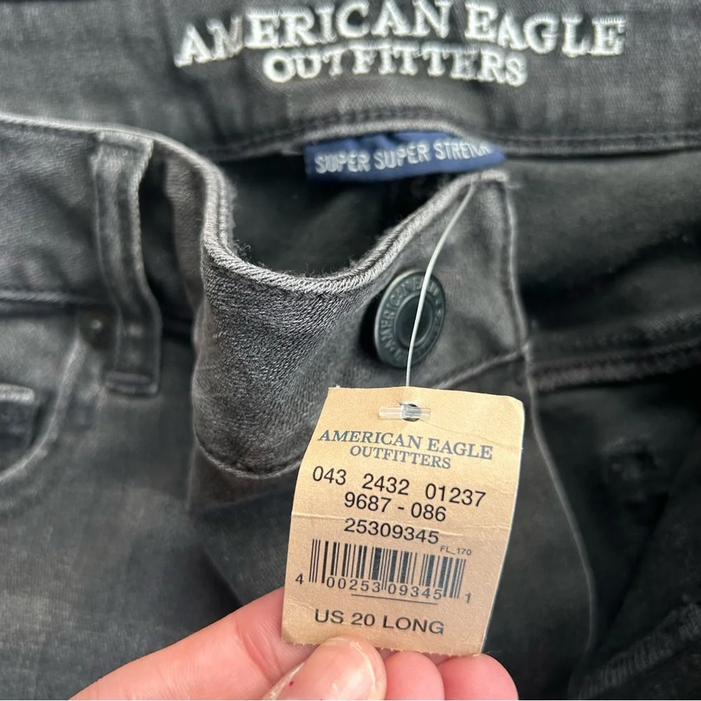 American Eagle Hi Rise Kick Crop Jeans Stretch Knee Slits Size 20 Long NEW NWT - Picture 4 of 5